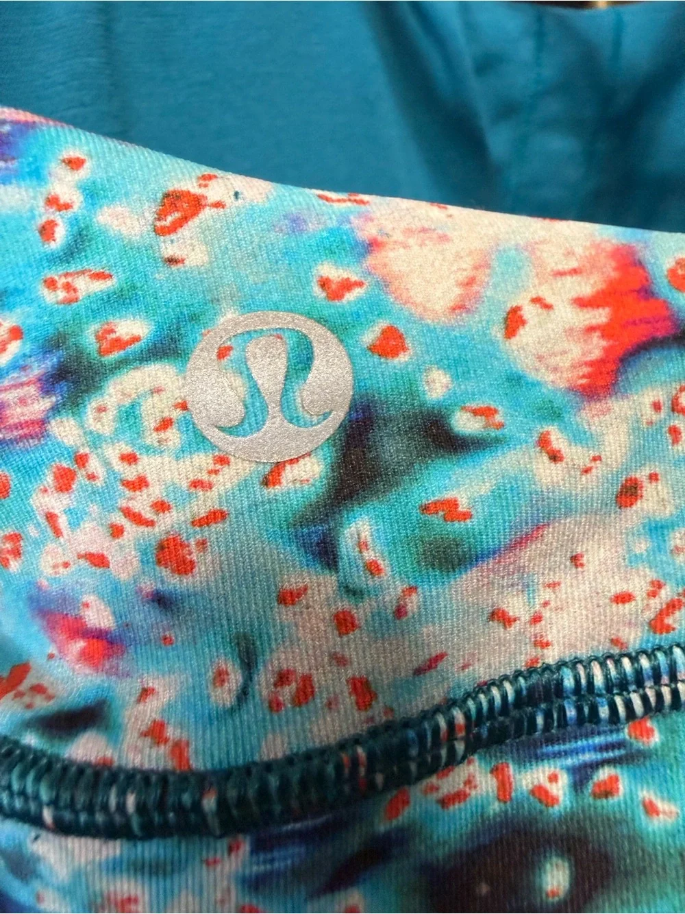 Lululemon Energy Sports Bra Blue Abstract Print Strappy Back Size 10